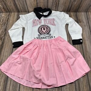 SHEIN Kids 9Y New York Graphic Long Sleeve Top Pink Pleated Skirt Set